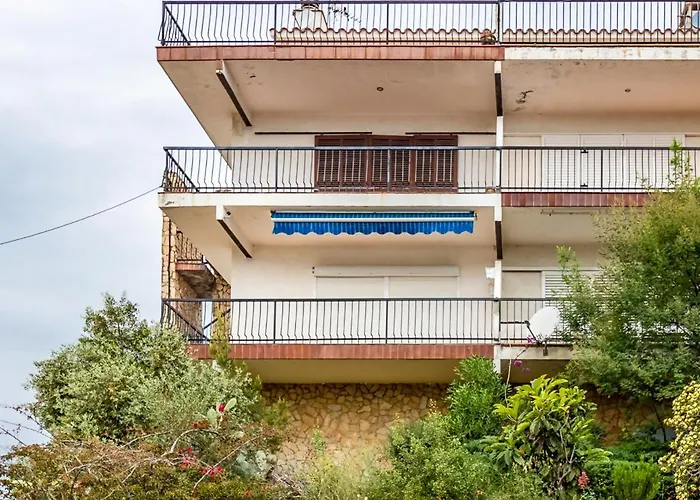 Carboneras 45 - Con Terraza